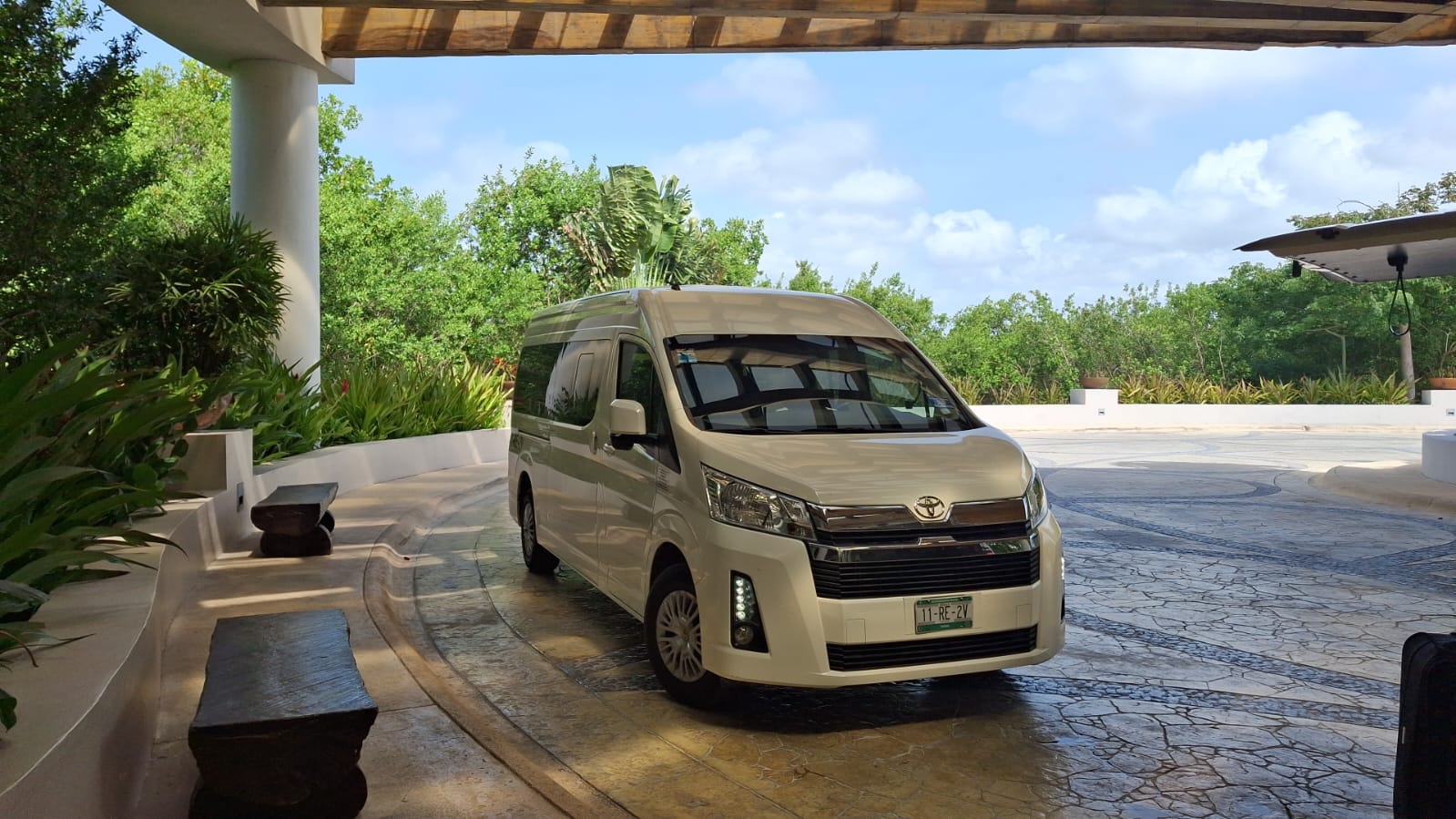 Minibus